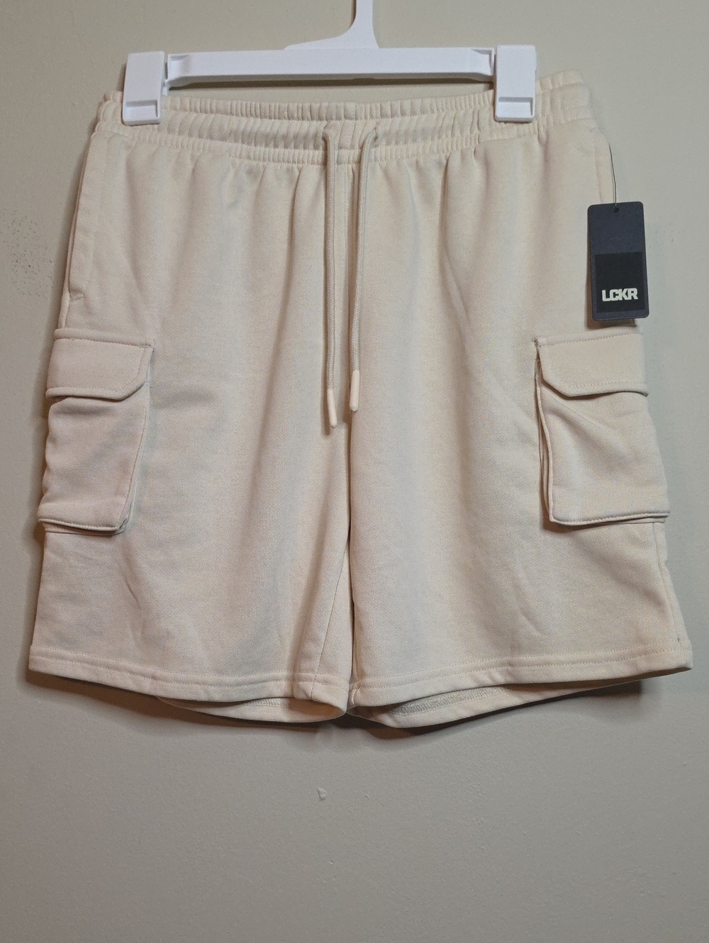 LCKR Men's Cream Cargo Fleece Shorts